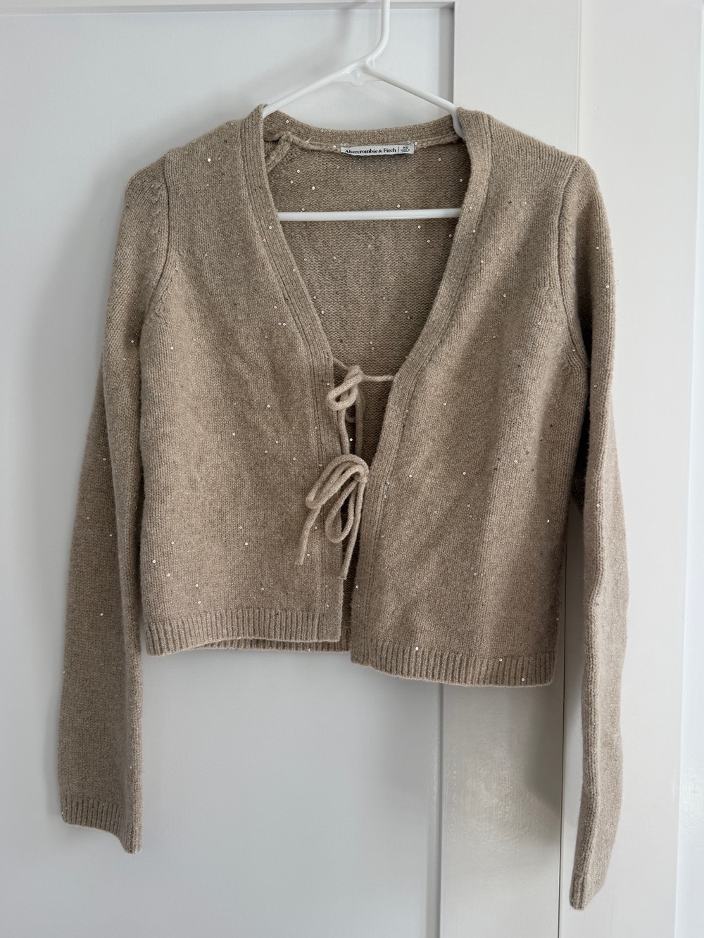 Abercrombie & Fitch - Tie-Front Women’s Sweater Cardigan